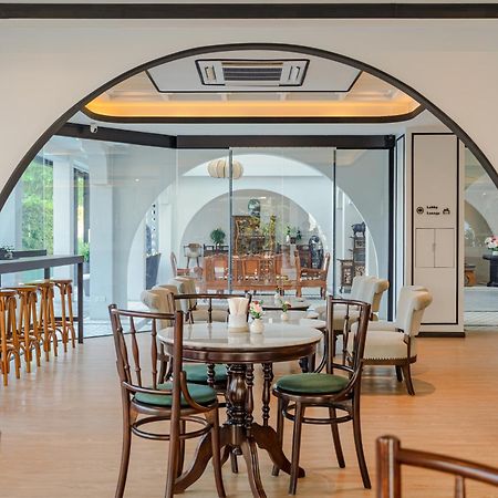 Anona Beachfront Phuket Resort-Sha Extra Plus Patong Exterior foto